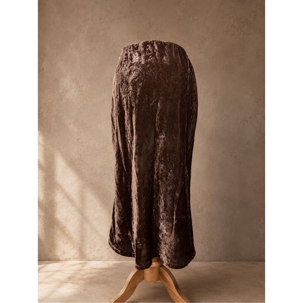 Anthropologie Sz M Tilda Velvet Slip Skirt Brown Midi Bias Cut